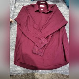 Mens med. 15-15 1/2 neck..dress shirt..